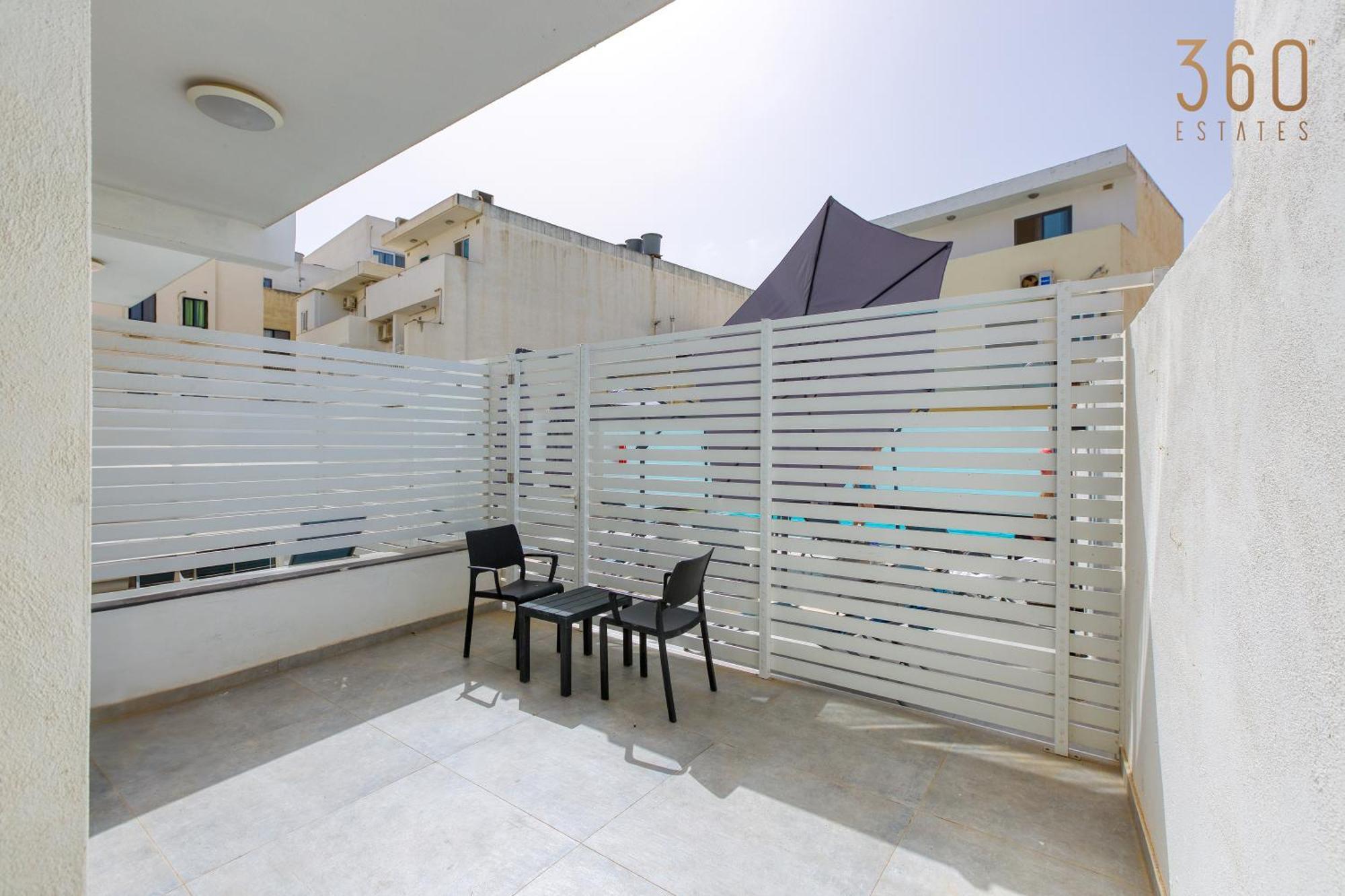 The Swieqi Poolside Suites Is-Swieqi ภายนอก รูปภาพ
